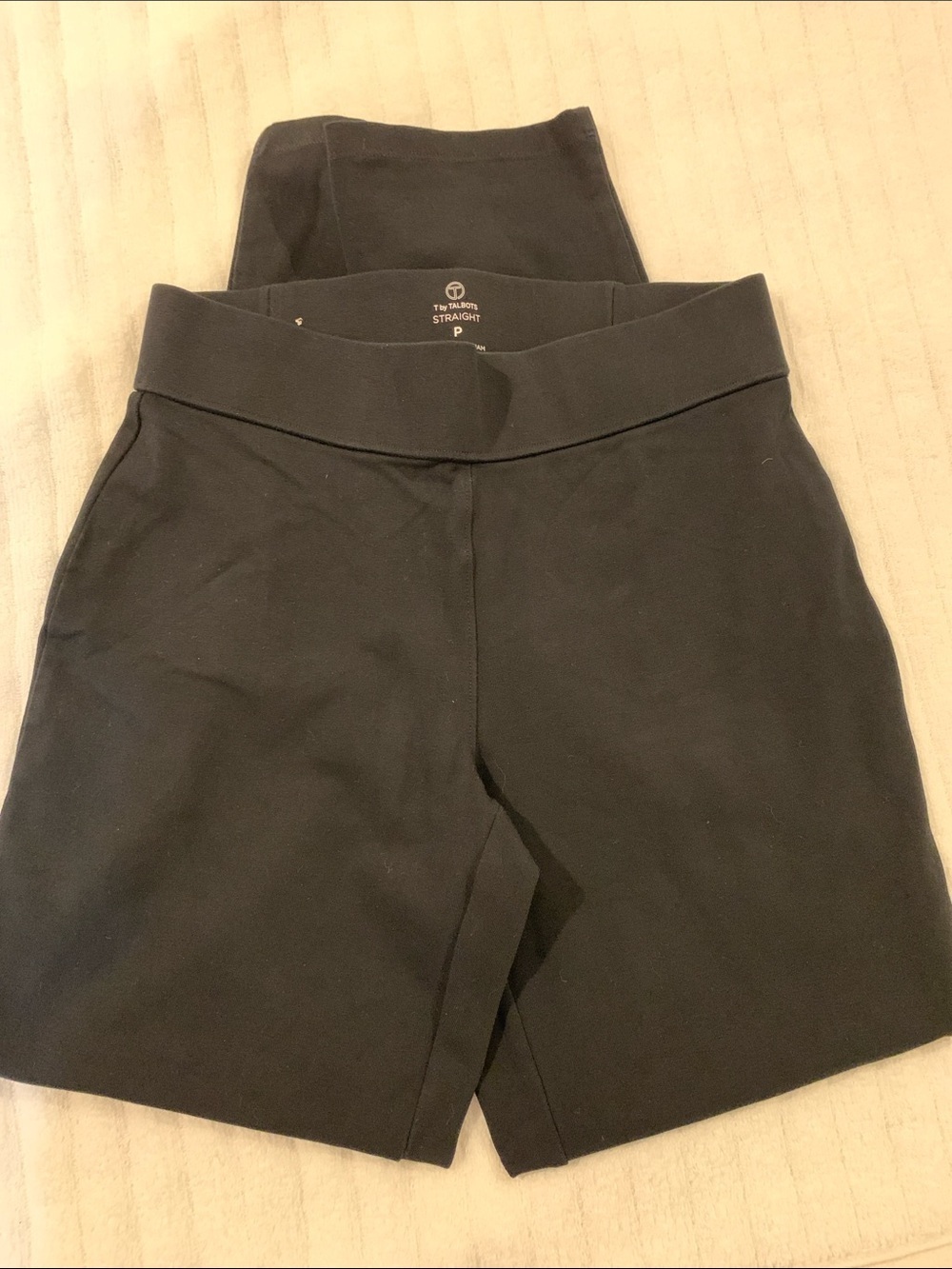Talbots Black Straight-Leg Activewear Pants. Size P